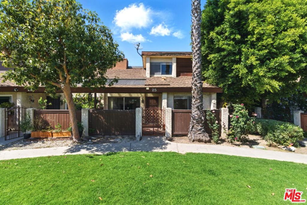 8333 Columbus Avenue 25