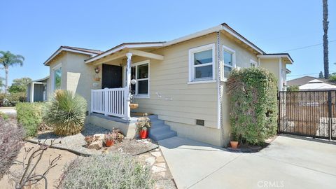 4726 Walnut Avenue Long Beach CA 90807