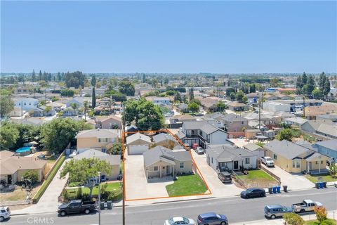 5572 Saint Ann Avenue Cypress CA 90630