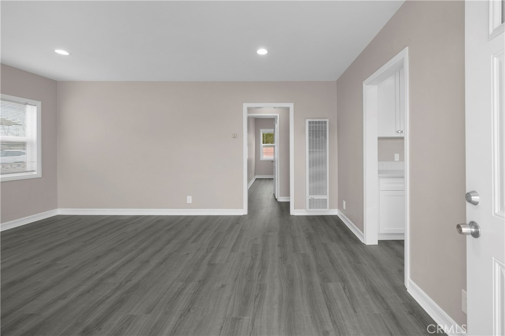 5572 Saint Ann Avenue