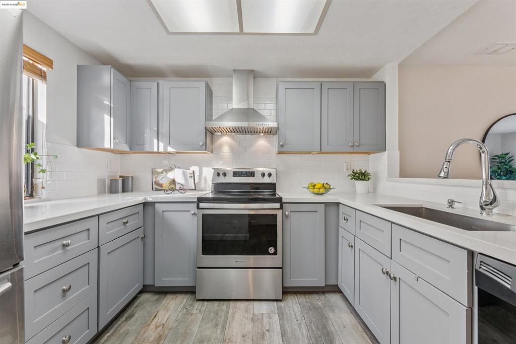 VALLEY PARK - Residential