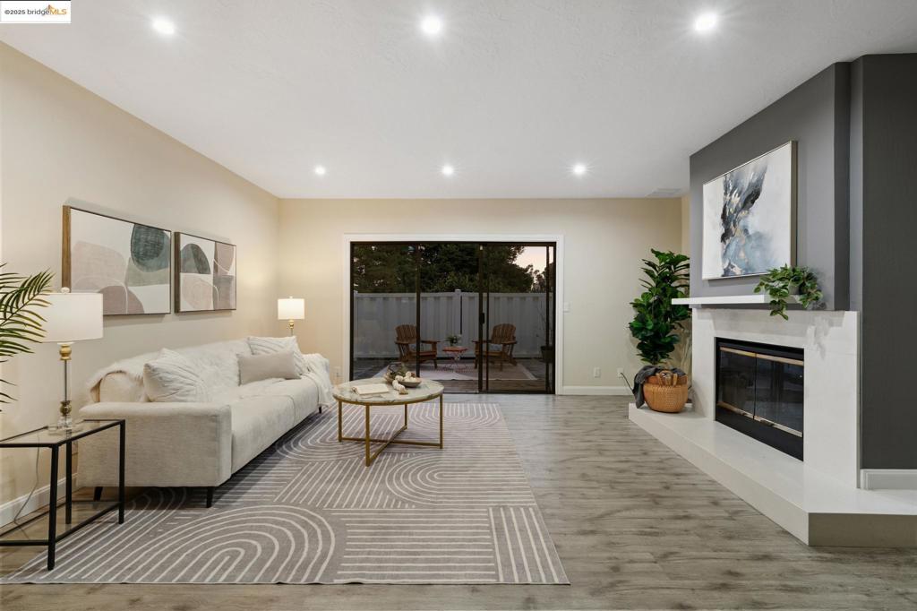 VALLEY PARK - Residential