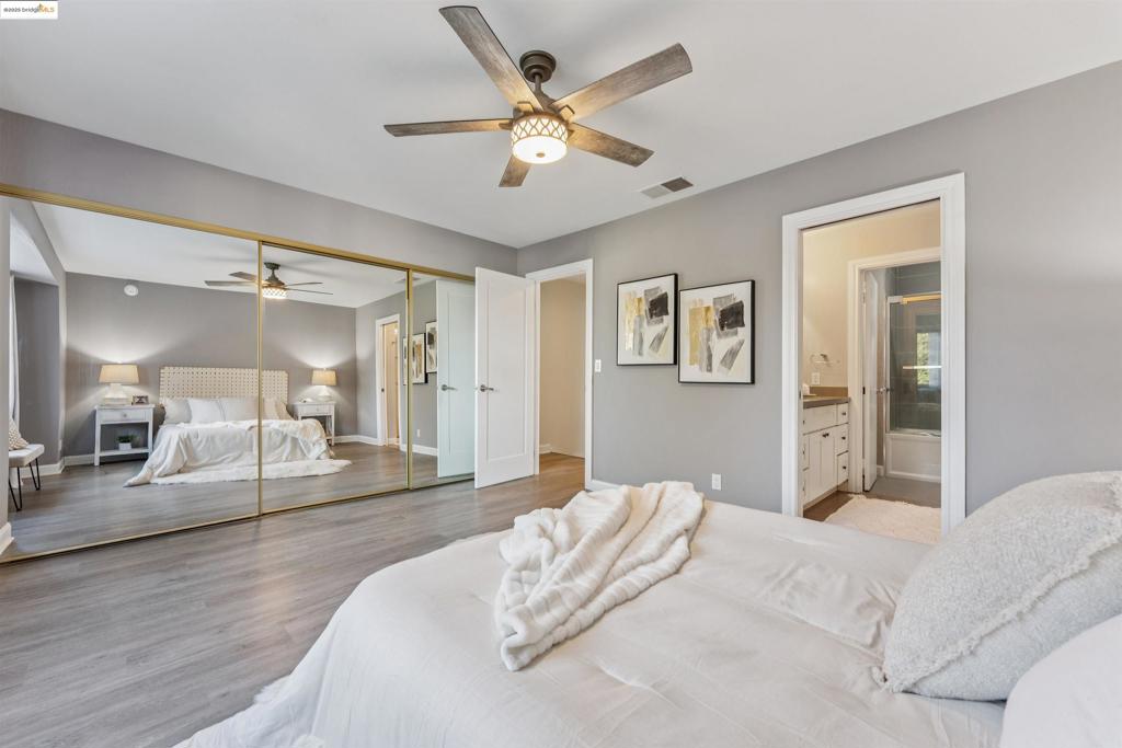 VALLEY PARK - Residential