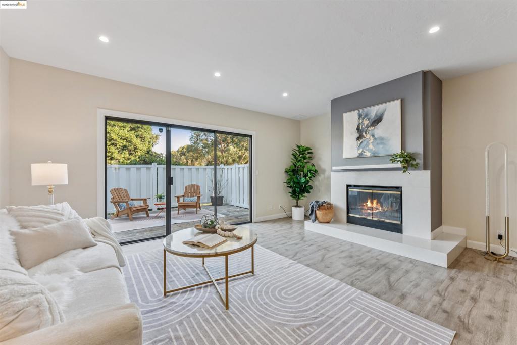 VALLEY PARK - Residential