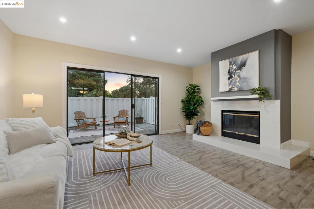 VALLEY PARK - Residential