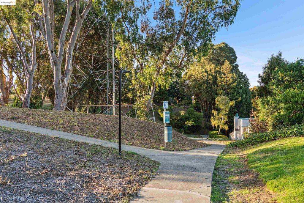 VALLEY PARK - Residential