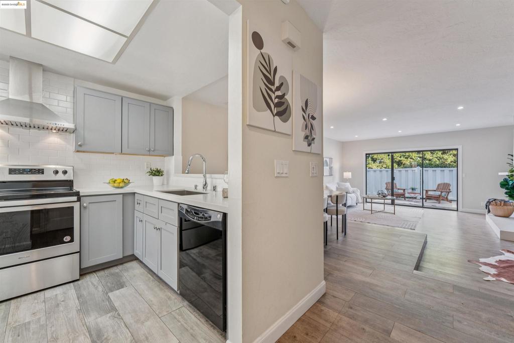 VALLEY PARK - Residential