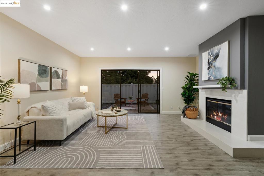 VALLEY PARK - Residential