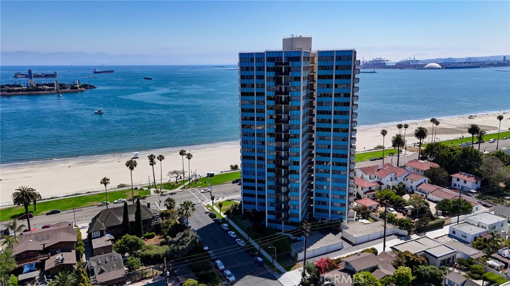 2999 E Ocean Boulevard 120