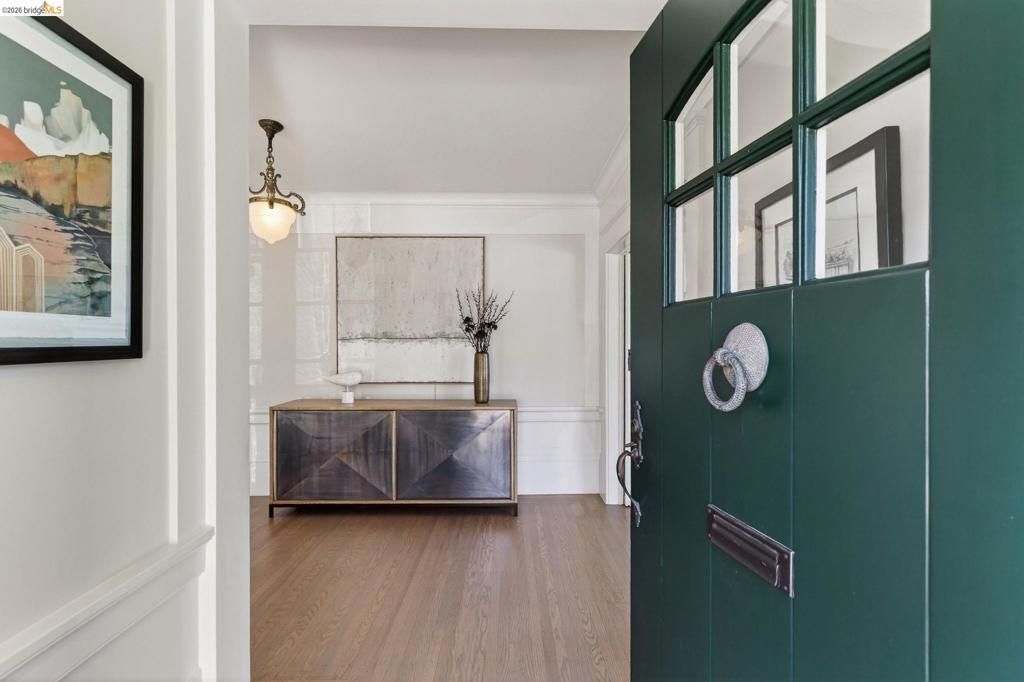 Photo of 316 Pacific Ave Ave, Piedmont, CA 94611 (MLS # 41128048)