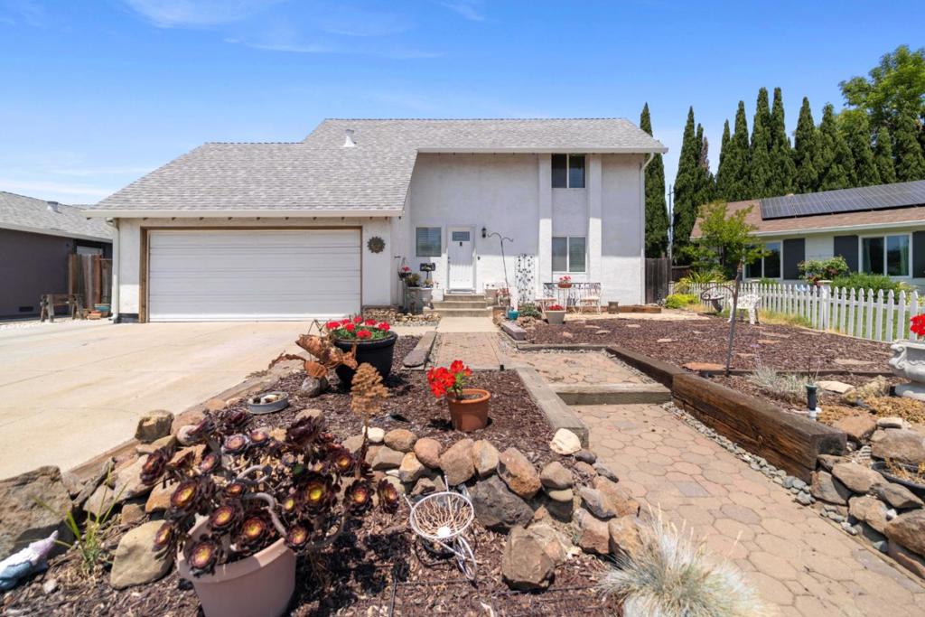 2280 Zoria Circle