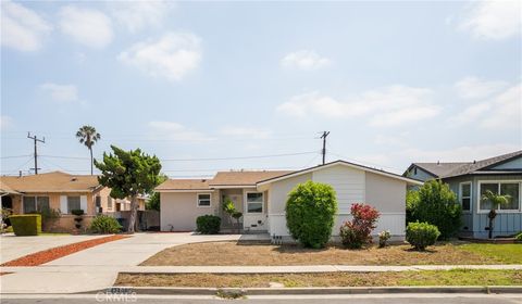 Photo of 13408 Casimir Ave, Gardena, CA 90249 (MLS # PW26094384)