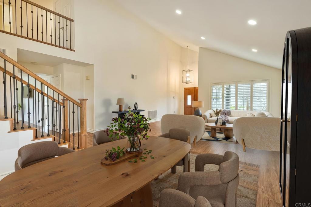 1592 Hawk View Drive