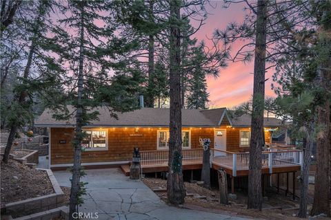 Photo of 1308 Buffalo Court, Big Bear Lake, CA 92315 (MLS # IG26010734)