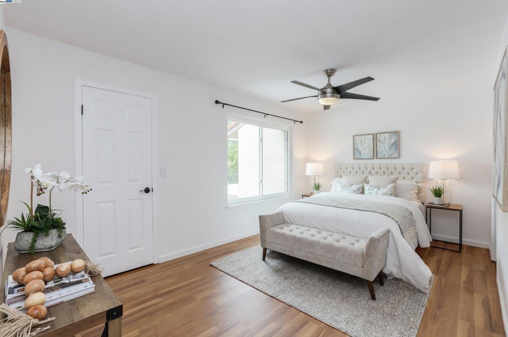 DOWNTOAREA - Residential Lease