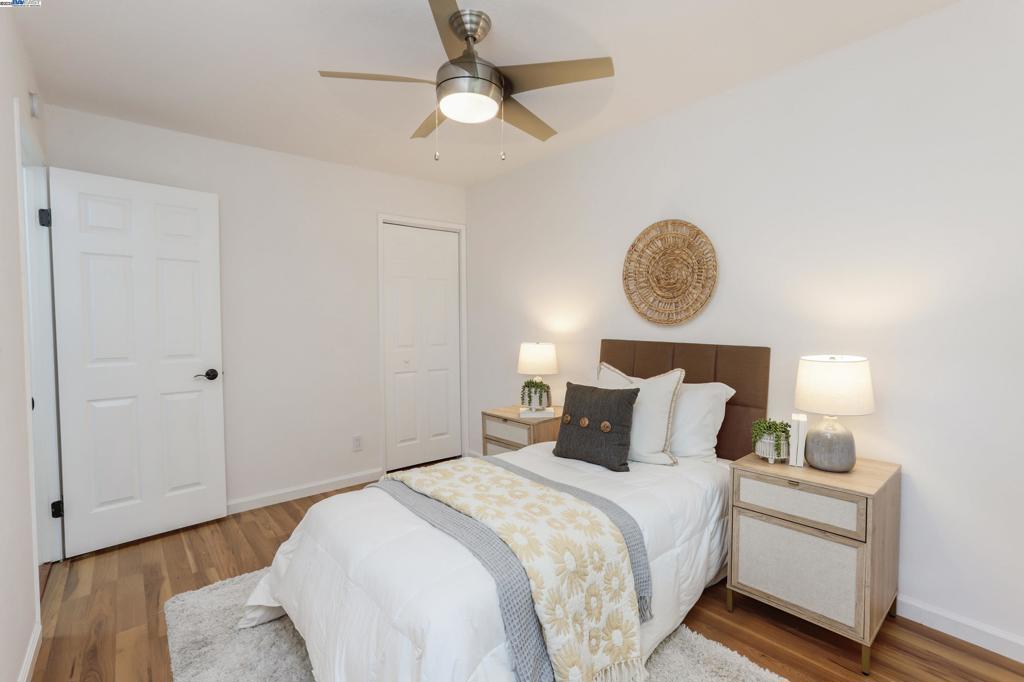 DOWNTOAREA - Residential Lease