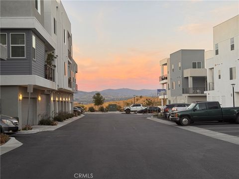 Photo of 26729 Greylock Lane, Stevenson Ranch, CA 91381 (MLS # IV26060427)