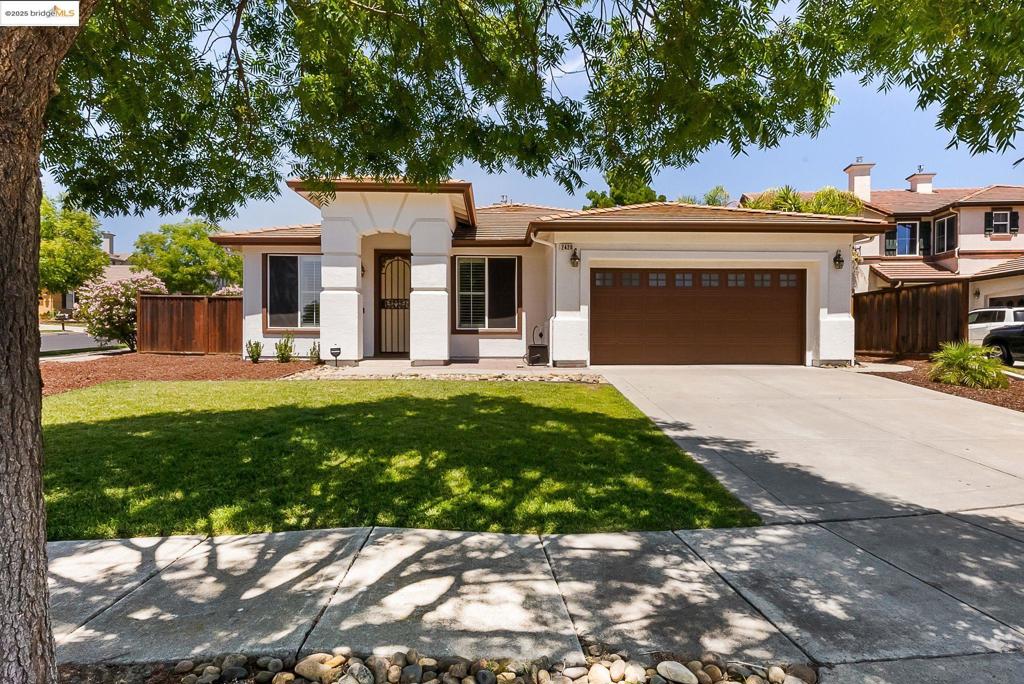 Welcome to this beautifully maintained single-story gem nestled in one of Brentwood’s most sought-after neighborhoods! Located in a peaceful court, this stunning 4-bedroom, 2-bath home offers both comfort and convenience in an unbeatable location. Just a short walk to one of Brentwood’s top-rated elementary schools and the serene Oak Meadow Park, this property is perfect for families and outdoor enthusiasts alike. Inside, you'll find a bright and spacious living area, perfect for entertaining or relaxing at home. The well-appointed kitchen flows seamlessly into the dining and family room areas, creating a warm and inviting atmosphere. Each bedroom offers generous space, while the primary suite provides a private retreat with an en-suite bath. Whether you're enjoying a quiet evening in the backyard or taking a stroll through the nearby park, you'll fall in love with the lifestyle this home offers. Homes in this location are highly desired —don’t miss your chance to own a piece of Brentwood’s best!