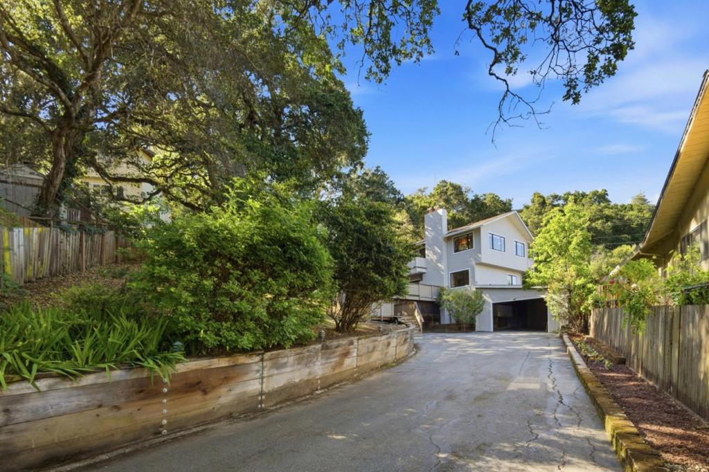 135 Dolton Avenue