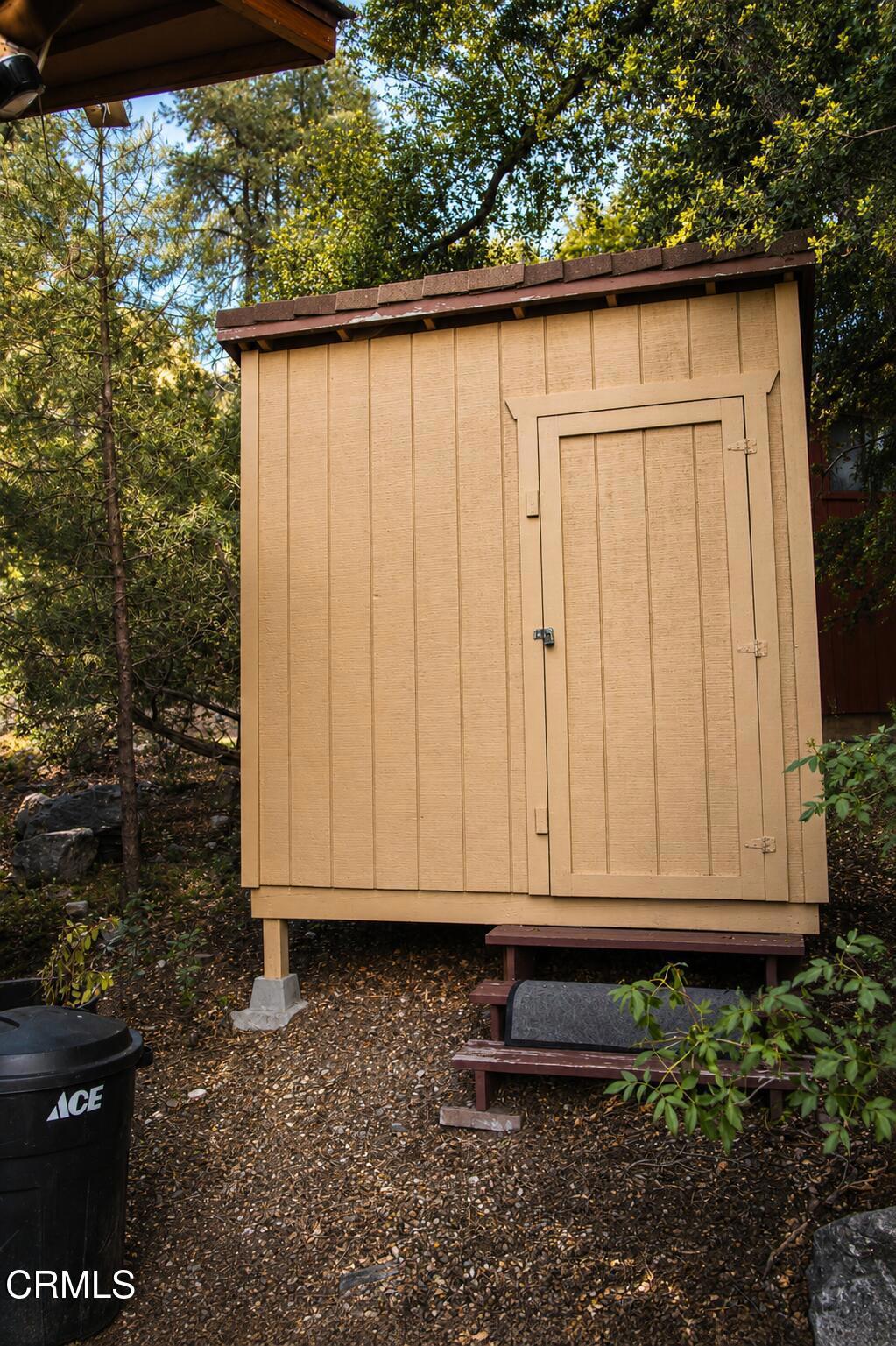 2320 Glacier Drive
