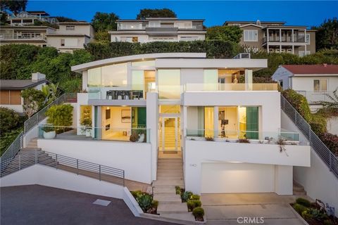 Photo of 640 Temple Hills Drive, Laguna Beach, CA 92651 (MLS # LG26155499)