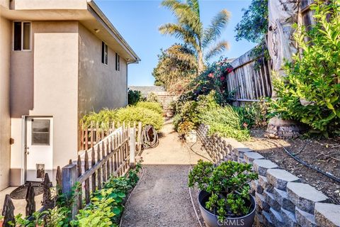 Tiny photo for 2560 Juniper Ave, Morro Bay, CA 93442 (MLS # PI25279924)