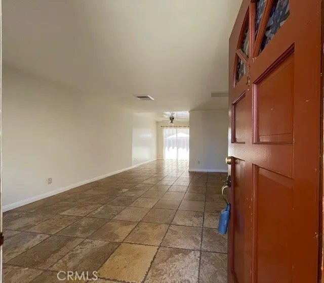 Northridge, California 91325, United States, 2 Bedrooms Bedrooms, ,2 BathroomsBathrooms,Residential,Active,247507