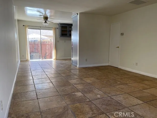 Northridge, California 91325, United States, 2 Bedrooms Bedrooms, ,2 BathroomsBathrooms,Residential,Active,247507