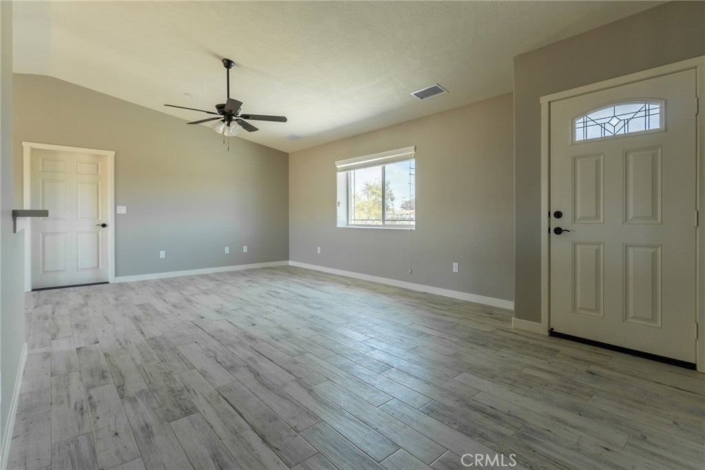 13223 Central