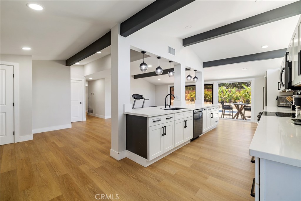 19945 Gresham Street