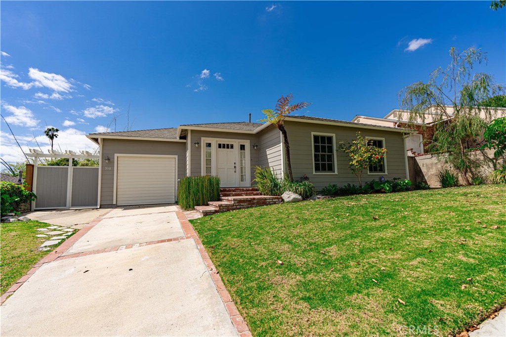 Beautiful, spacious, and bright 3 bedroom, 2 bathroom, 1,750 sq. ft. Mar Vista single family home with open floor plan, wood flooring throughout, and air conditioning. Huge kitchen with vaulted ceilings, granite counter tops, Sub Zero fridge, Thermador appliances, large island with breakfast counter that looks out to open family/dining area and large living room. Absolutely tremendous backyard deck perfect for entertaining, BBQ'ing, or just enjoying some quiet time outdoors in the beautiful backyard. Large master suite with vaulted ceilings, walk-in closet with built-ins, en-suite master bathroom with walk-in shower, jetted jacuzzi tub, and granite countertops. Two additional bedrooms with hallway full bathroom. Tucked away on a quiet street in wonderful Mar Vista, just minutes from shopping, freeways, and convenient access to the entire westside!