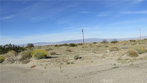 Photo of 1194 Bering Ave, Thermal, CA 92274 (MLS # CV26038771)