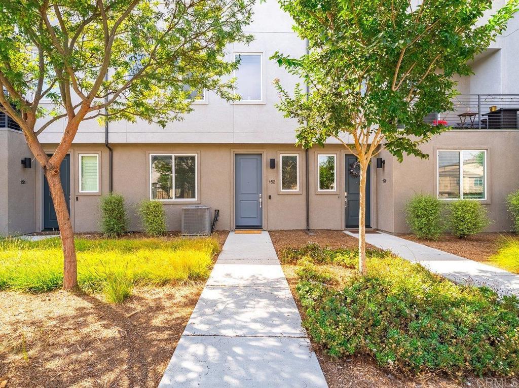 5208 Surfwalk Way 152