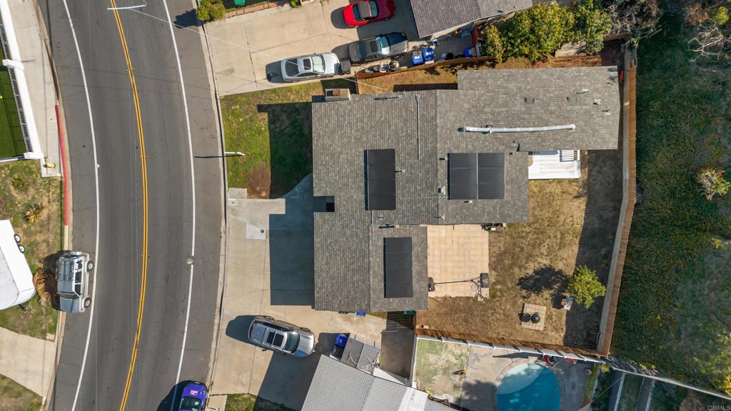 2482 Calle Tres Lomas