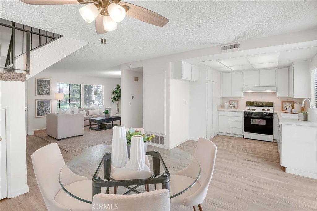 2155 W Banbury Circle, Anaheim CA 92804