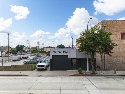 Photo of 4656 Floral Dr, Los Angeles, CA 90022 (MLS # TR25261101)