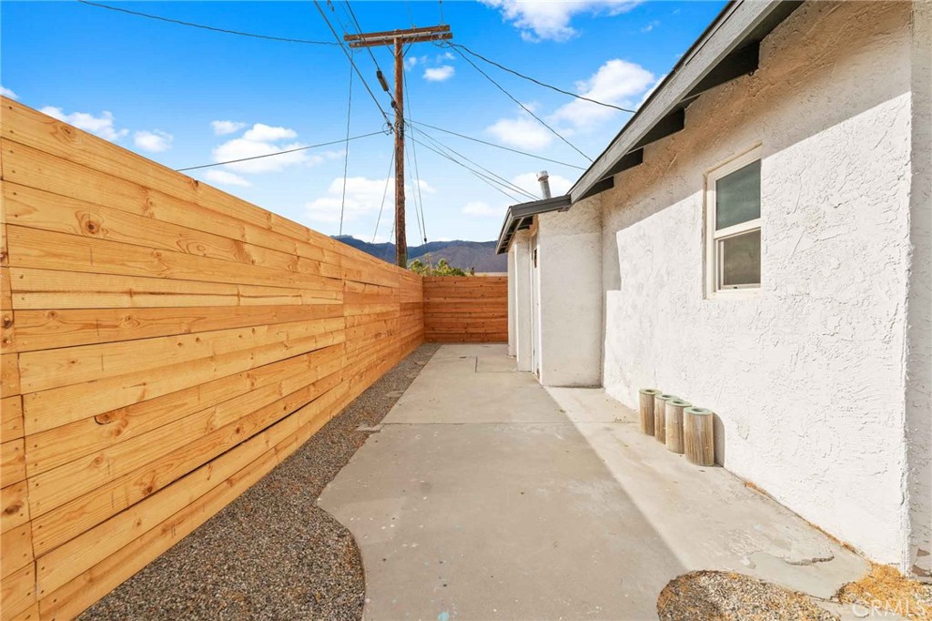 Palm Springs View Estates (33476) - Residential Lease