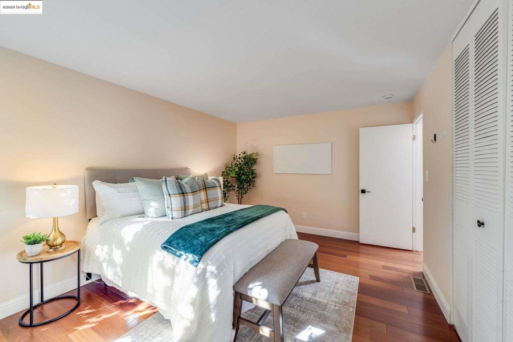 BERKELEY - Residential