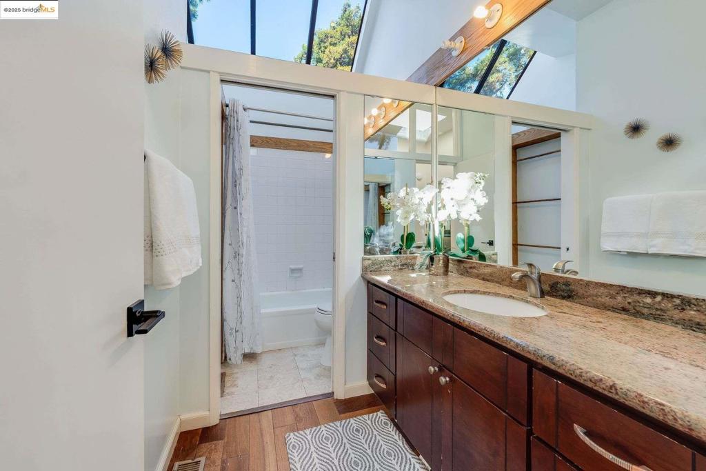 BERKELEY - Residential