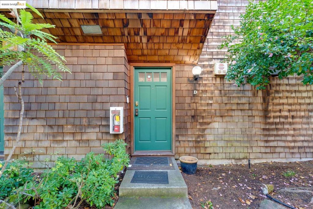 BERKELEY - Residential