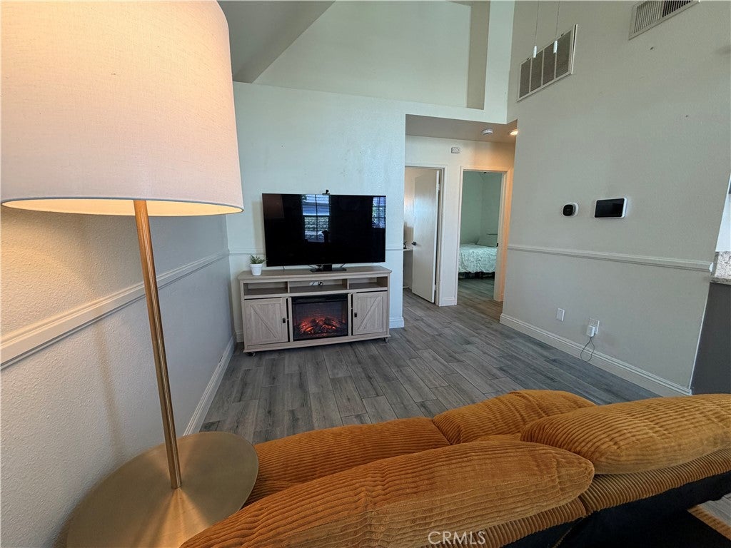 14515 Woodland 13