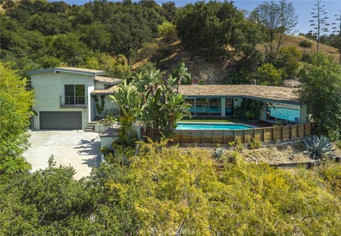 Photo of 2770 Mira Vista Drive, Glendale, CA 91208 (MLS # PF26146166)