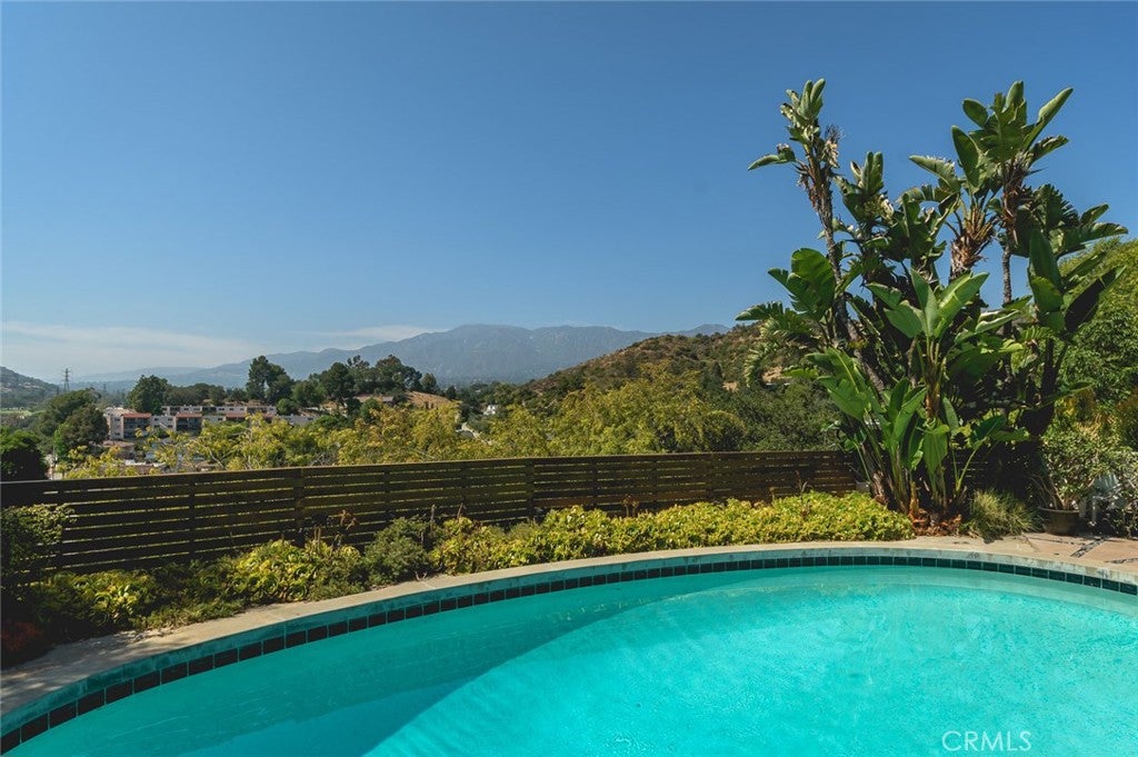 2770 Mira Vista Drive