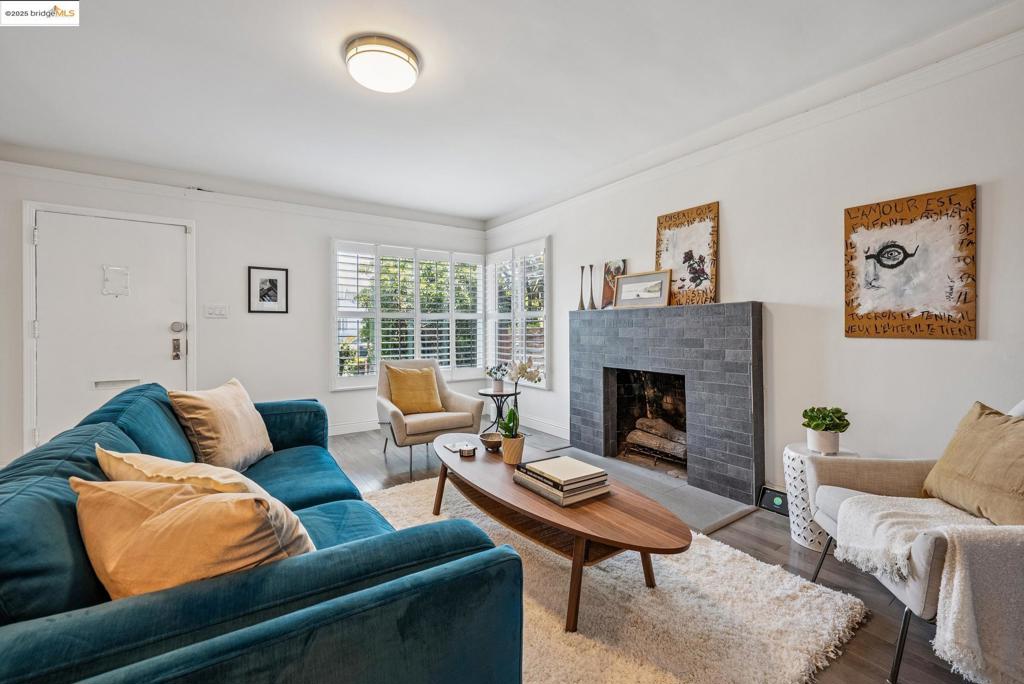 Properties 4 967 31St St