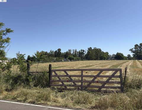 Photo of 11880 E Ada AVE, Stockton, CA 95215 (MLS # 41145414)
