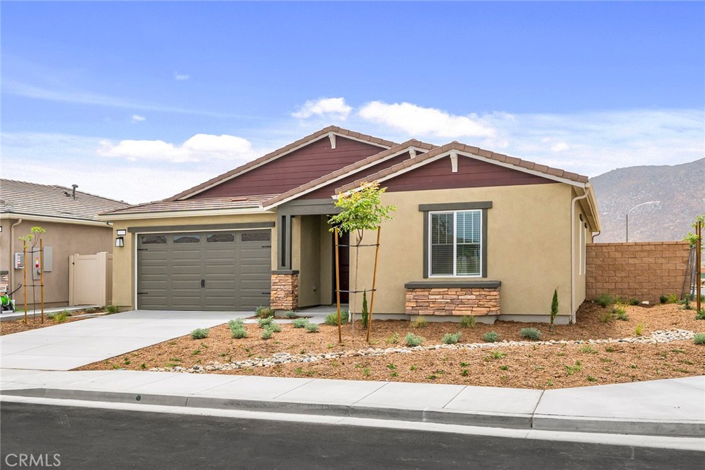 818 Longhorn Drive