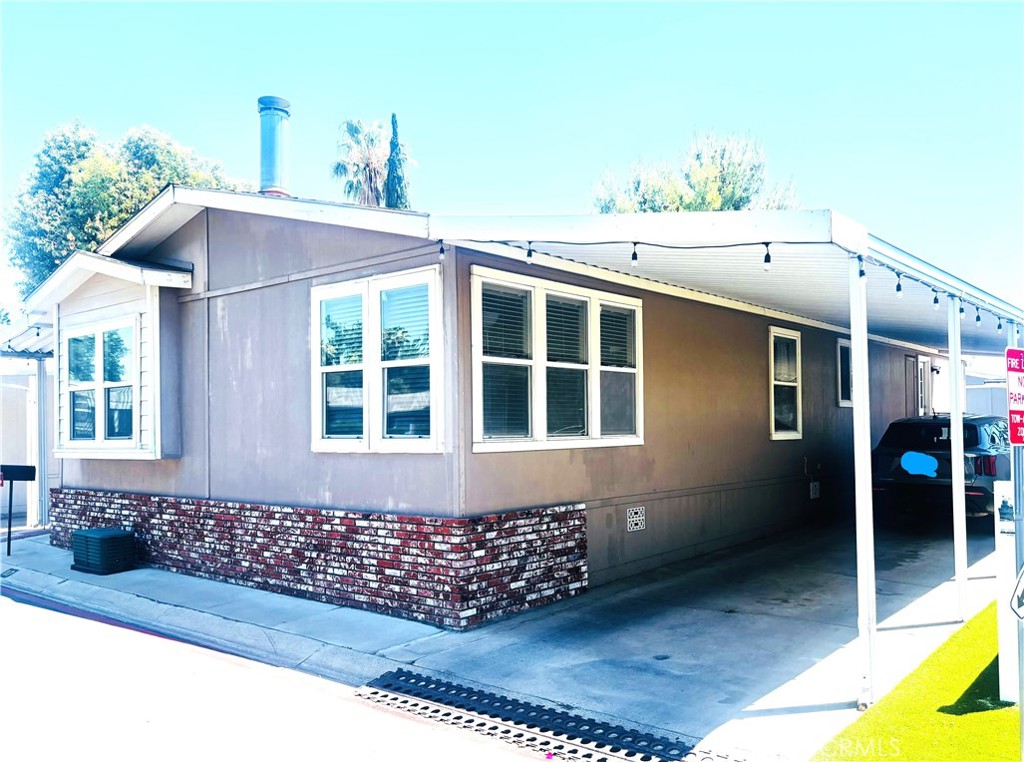 494 S. Macy Street 117