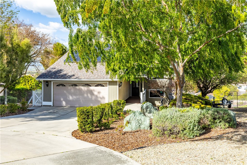 940 Walnut Drive
