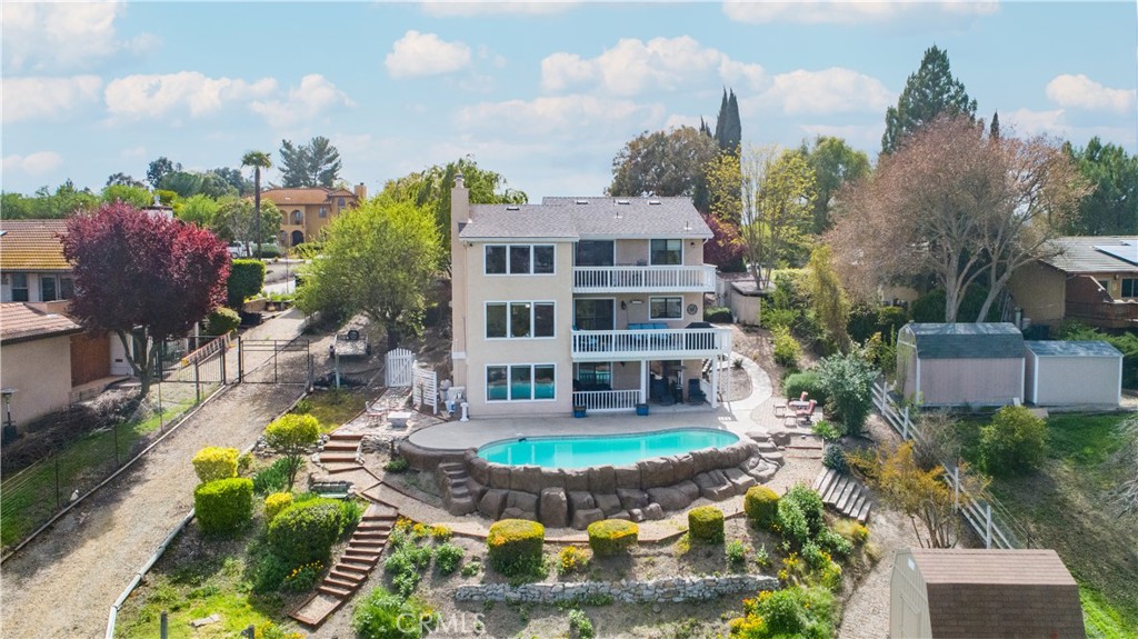 940 Walnut Drive