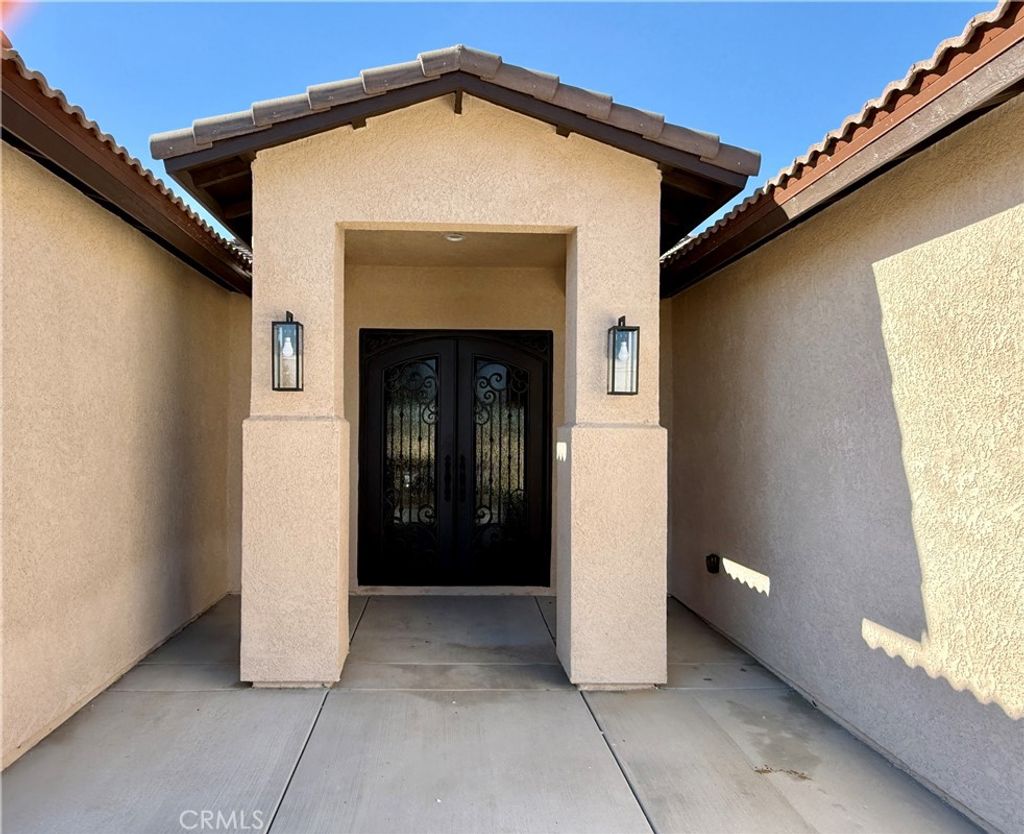 Photo of 10466 10th Avenue, Hesperia, CA 92345 (MLS # CV26015545)